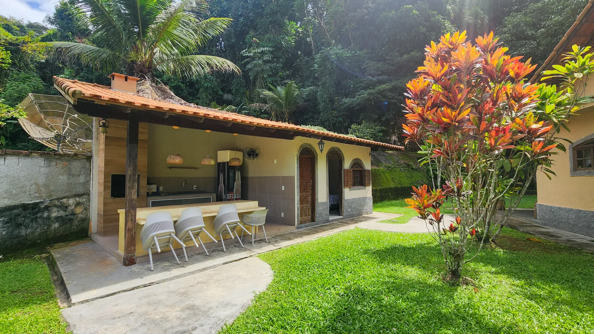 Oportunidade! S&iacute;tio com 3.650m&sup2; em Guapimirim - natureza e lazer completo Rodovia Santos Dumont Guapimirim - 