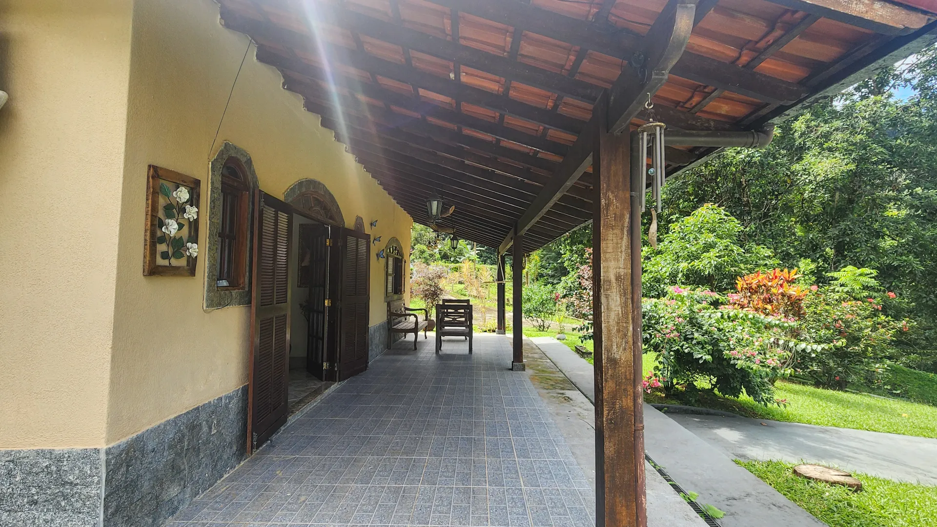 Oportunidade! S&iacute;tio com 3.650m&sup2; em Guapimirim - natureza e lazer completo Rodovia Santos Dumont Guapimirim - 