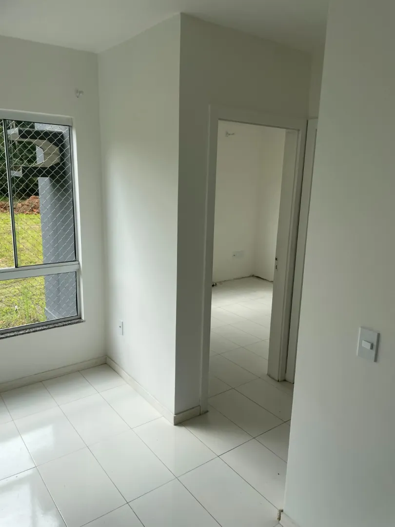 Apartamento 2&ordm; andar semi mobiliado  Timbó - 
