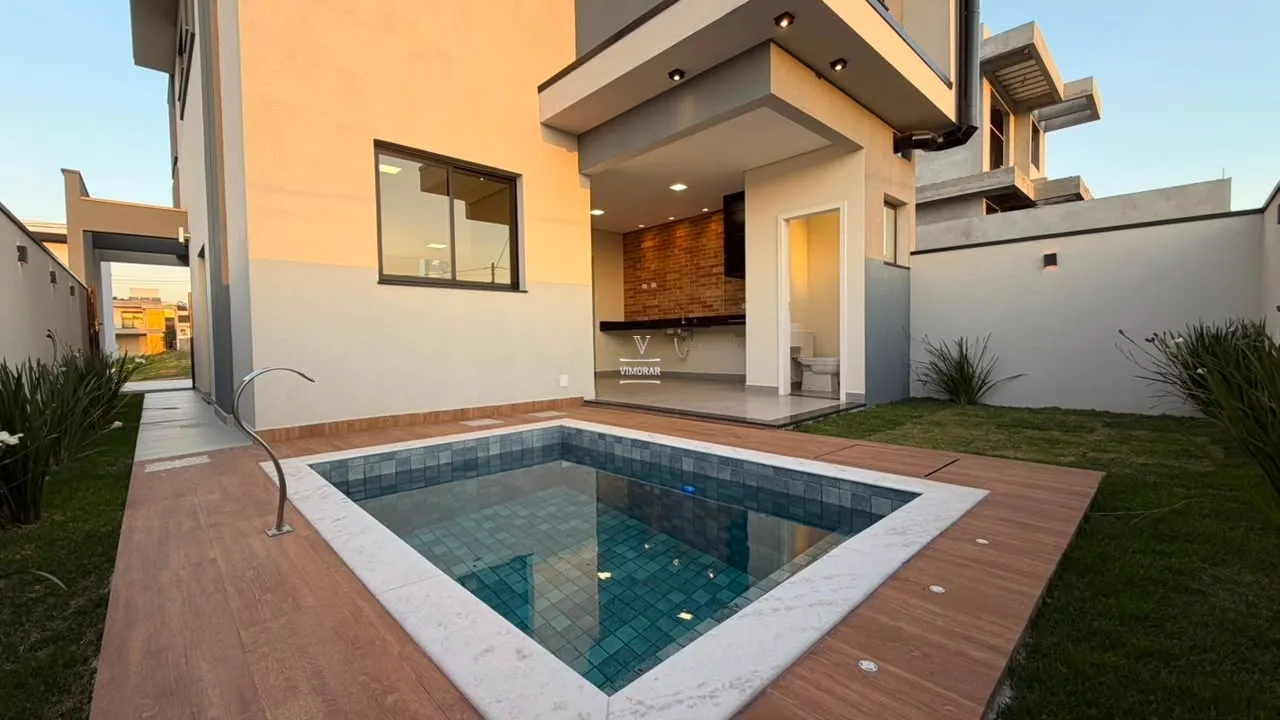 Casa em condom&iacute;nio 3 su&iacute;tes + 3 vagas de garagem  Mogi das Cruzes - 