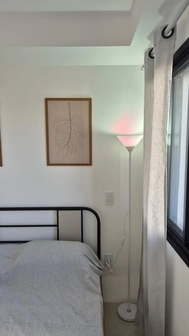 ALUGA-SE STUDIO DE 25M&sup2; MOBILIADO &ndash; PR&Oacute;XIMO &Agrave; PUC-SP! PRONTO PARA MORAR Rua Ministro Godói São Paulo - 