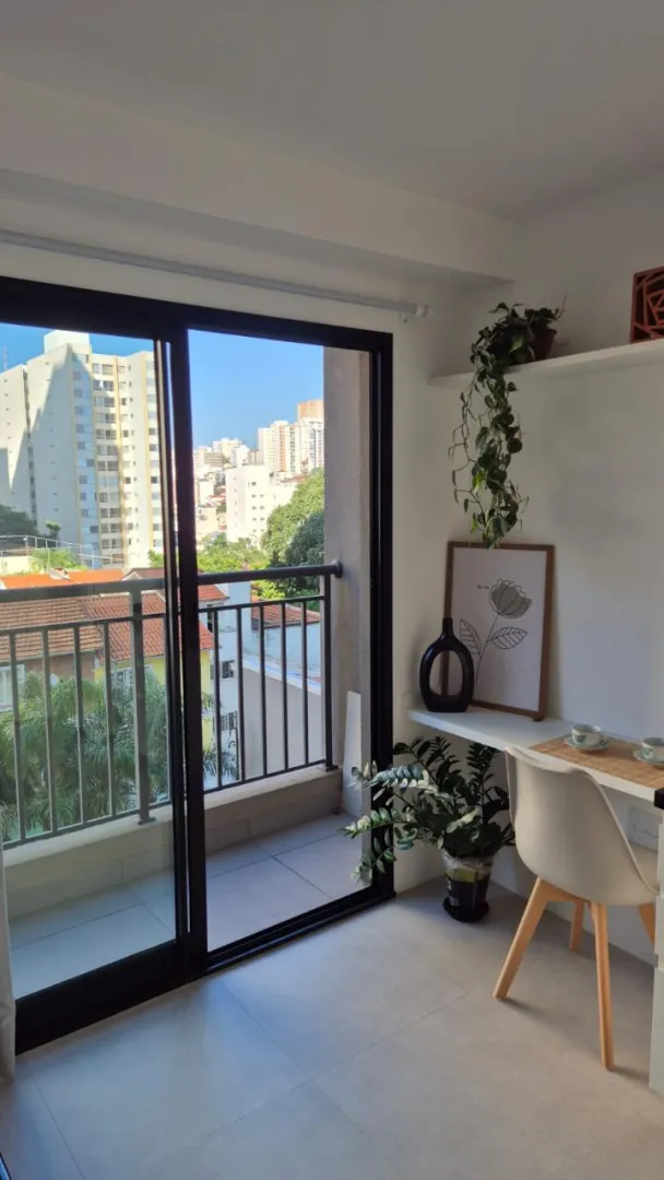 ALUGA-SE STUDIO DE 25M&sup2; MOBILIADO &ndash; PR&Oacute;XIMO &Agrave; PUC-SP! PRONTO PARA MORAR Rua Ministro Godói São Paulo - 