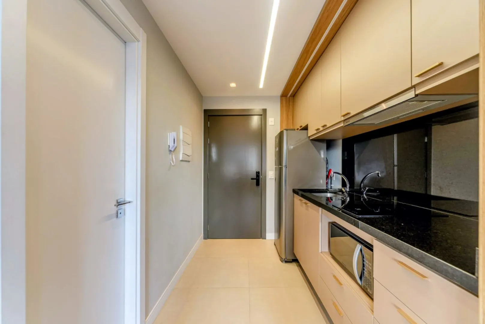 R$ 670.000 - CARLOS GOMES SQUARE - ALTO PADR&Atilde;O - LINDO LOFT - MOBILIADO - 27M2 Alameda Alceu Wamosy Porto Alegre - 