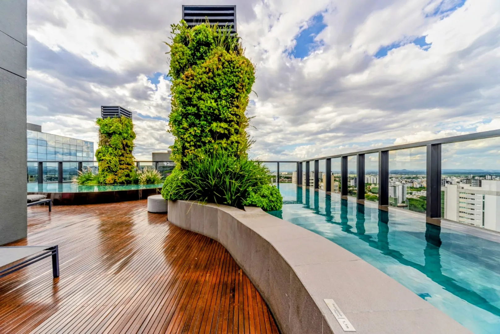 R$ 670.000 - CARLOS GOMES SQUARE - ALTO PADR&Atilde;O - LINDO LOFT - MOBILIADO - 27M2 Alameda Alceu Wamosy Porto Alegre - 