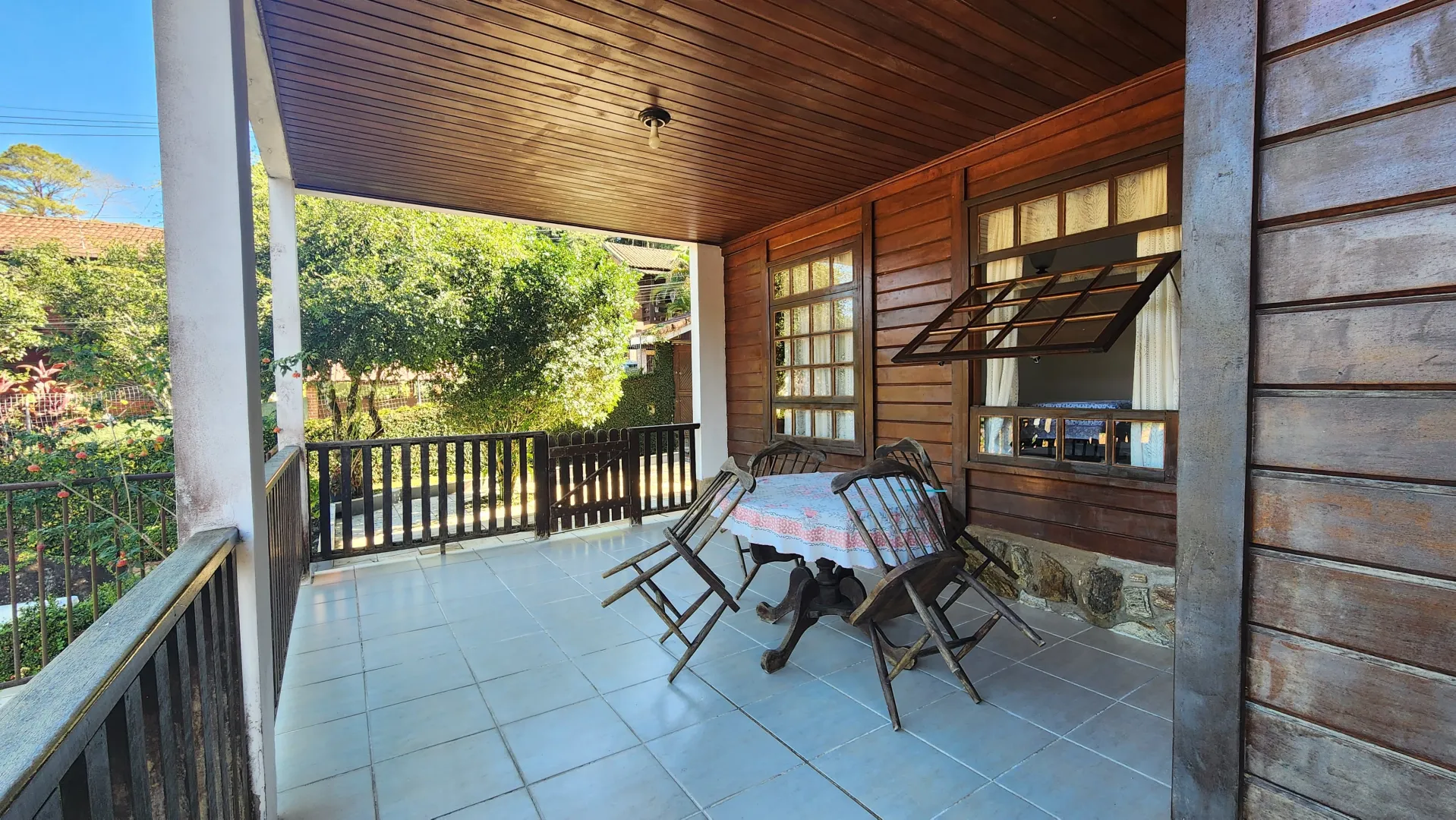 Casa duplex em condom&iacute;nio na Serra &ndash; conforto, lazer e natureza em Guapimirim!  Guapimirim - 