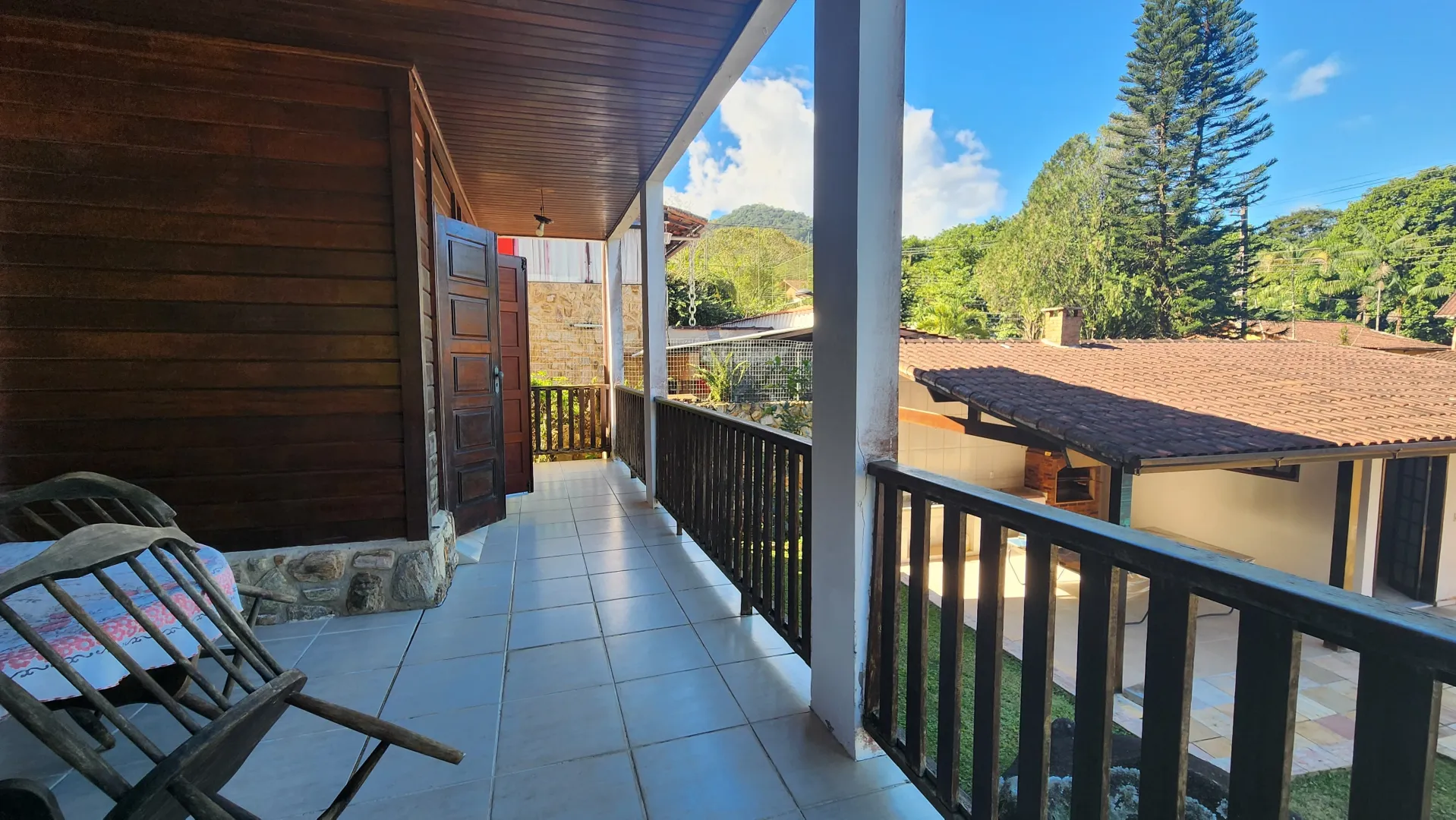 Casa duplex em condom&iacute;nio na Serra &ndash; conforto, lazer e natureza em Guapimirim!  Guapimirim - 