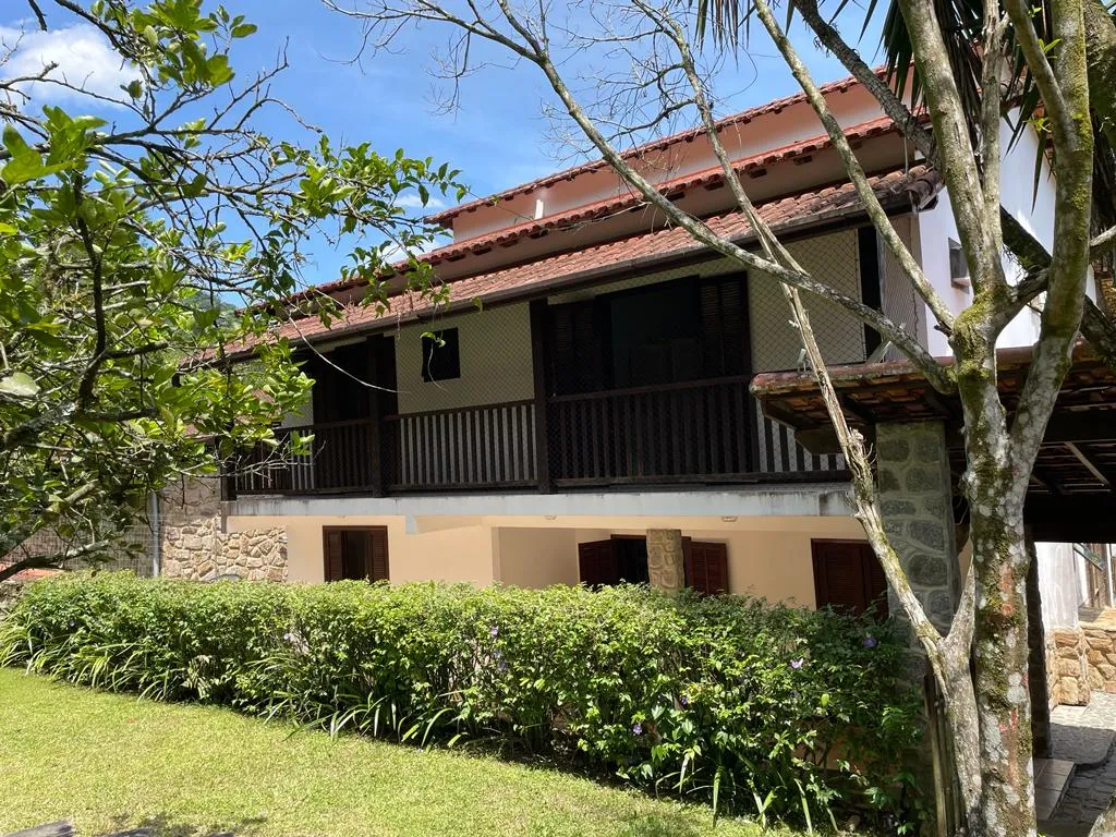 Casa duplex em condom&iacute;nio na Serra &ndash; conforto, lazer e natureza em Guapimirim!  Guapimirim - 