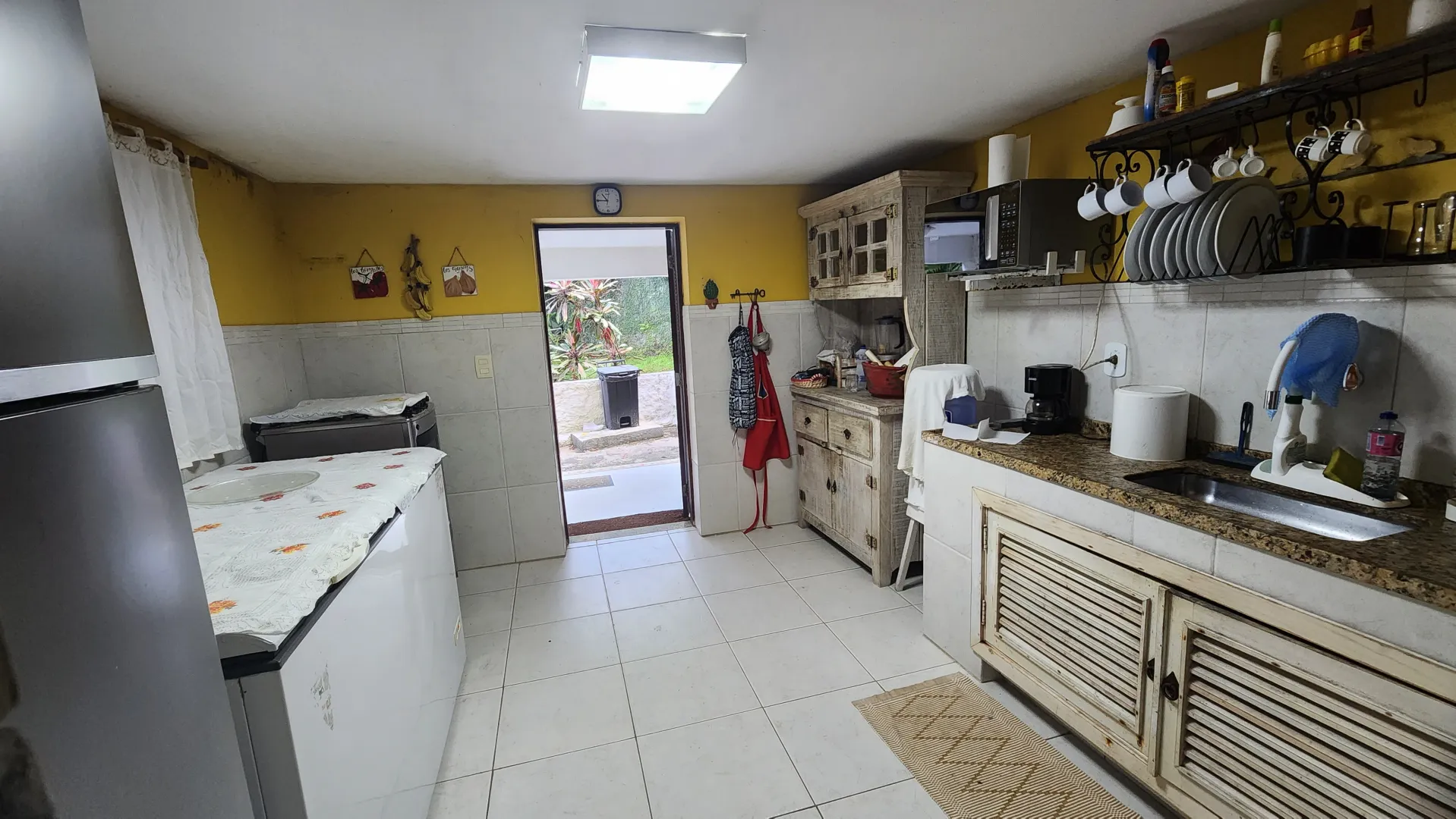 S&iacute;tio &agrave; Venda em Guapimirim com Piscina, Riacho e Su&iacute;te M&aacute;ster  Guapimirim - 
