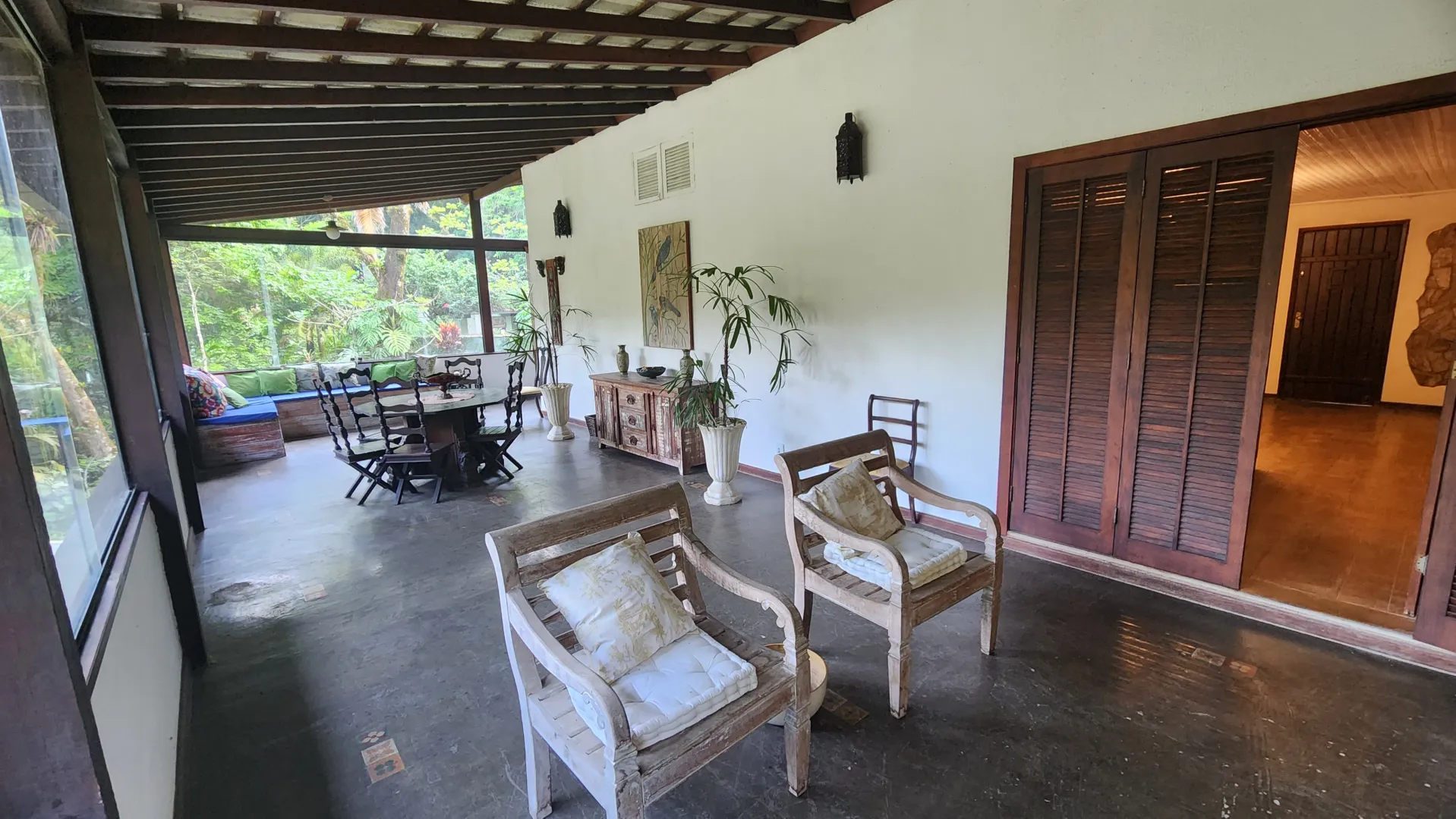 S&iacute;tio &agrave; Venda em Guapimirim com Piscina, Riacho e Su&iacute;te M&aacute;ster  Guapimirim - 