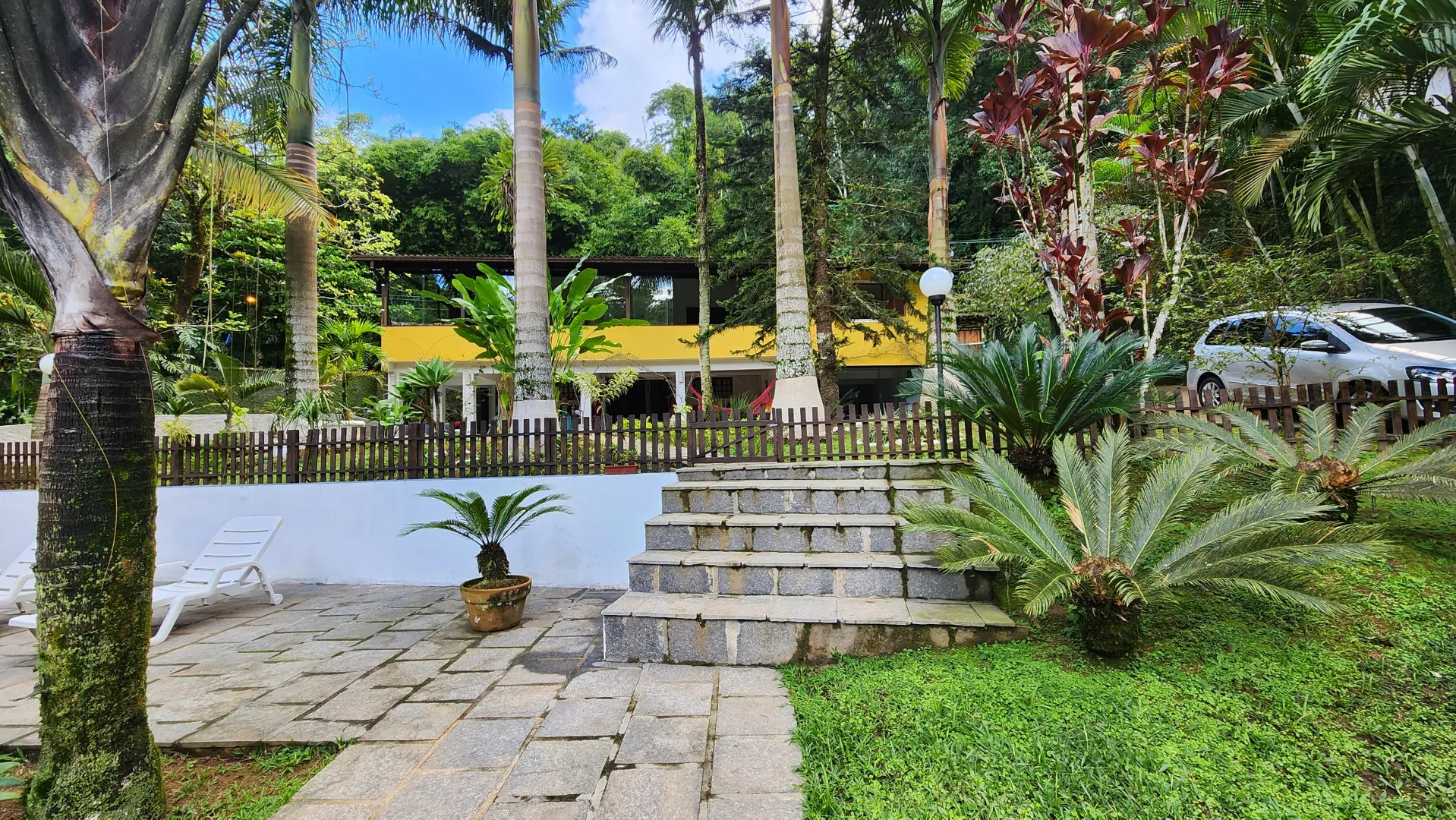 S&iacute;tio &agrave; Venda em Guapimirim com Piscina, Riacho e Su&iacute;te M&aacute;ster  Guapimirim - 