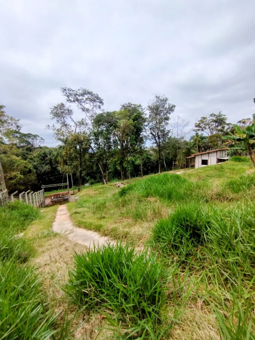 Ch&aacute;cara &agrave; venda no Bosque do Jaguari  Igaratá - 
