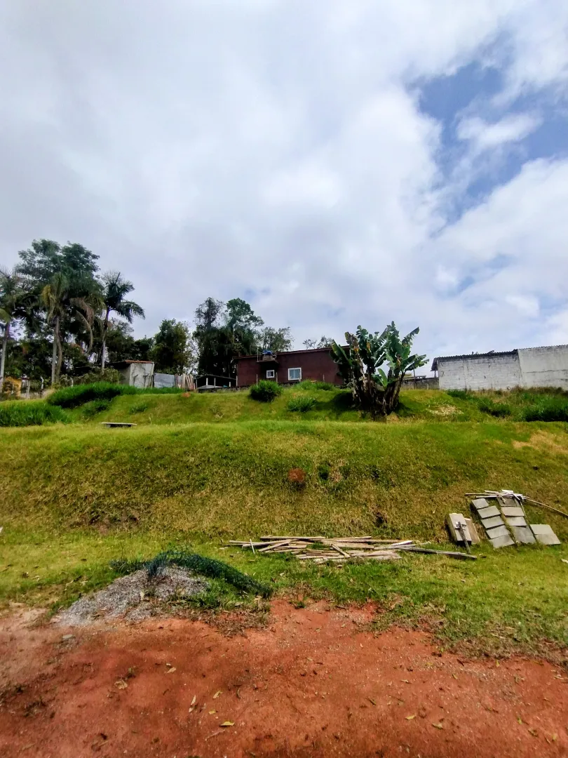 Ch&aacute;cara &agrave; venda no Bosque do Jaguari  Igaratá - 