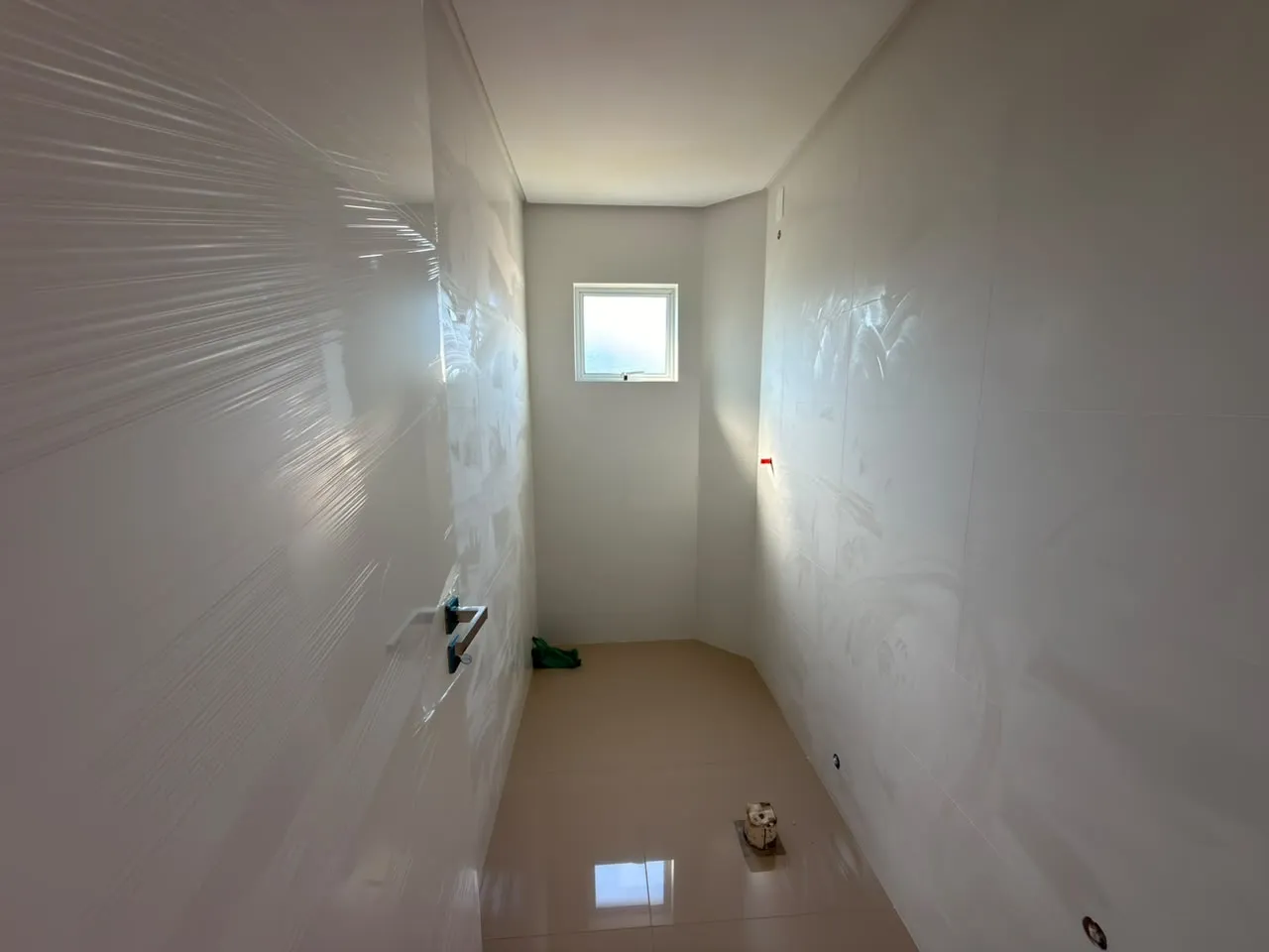 apartamento 3 quartos sendo uma suite ,2 vagas de garagem Rua Chile Timbó - 