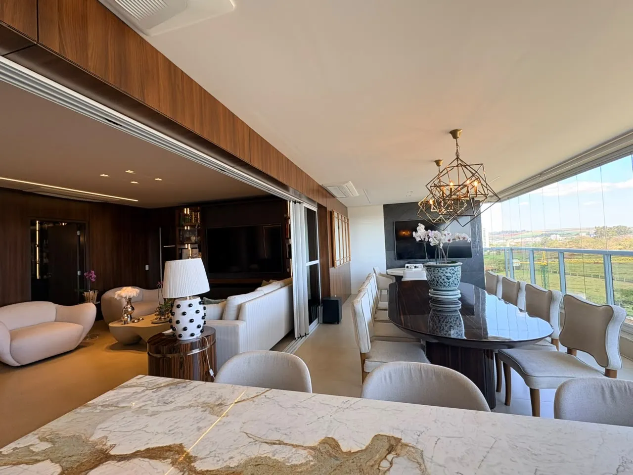 Apartamento &agrave; Venda no Edif&iacute;cio Vancouver, 237 m&sup2;, 3 Su&iacute;tes e 3 Vagas &ndash; Ribeir&atilde;o Preto/SP Rua Doutor Professor Pier Luigi Castelfranchi Ribeirão Preto - 