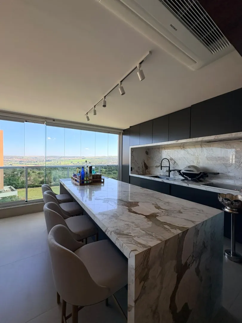 Apartamento &agrave; Venda no Edif&iacute;cio Vancouver, 237 m&sup2;, 3 Su&iacute;tes e 3 Vagas &ndash; Ribeir&atilde;o Preto/SP Rua Doutor Professor Pier Luigi Castelfranchi Ribeirão Preto - 