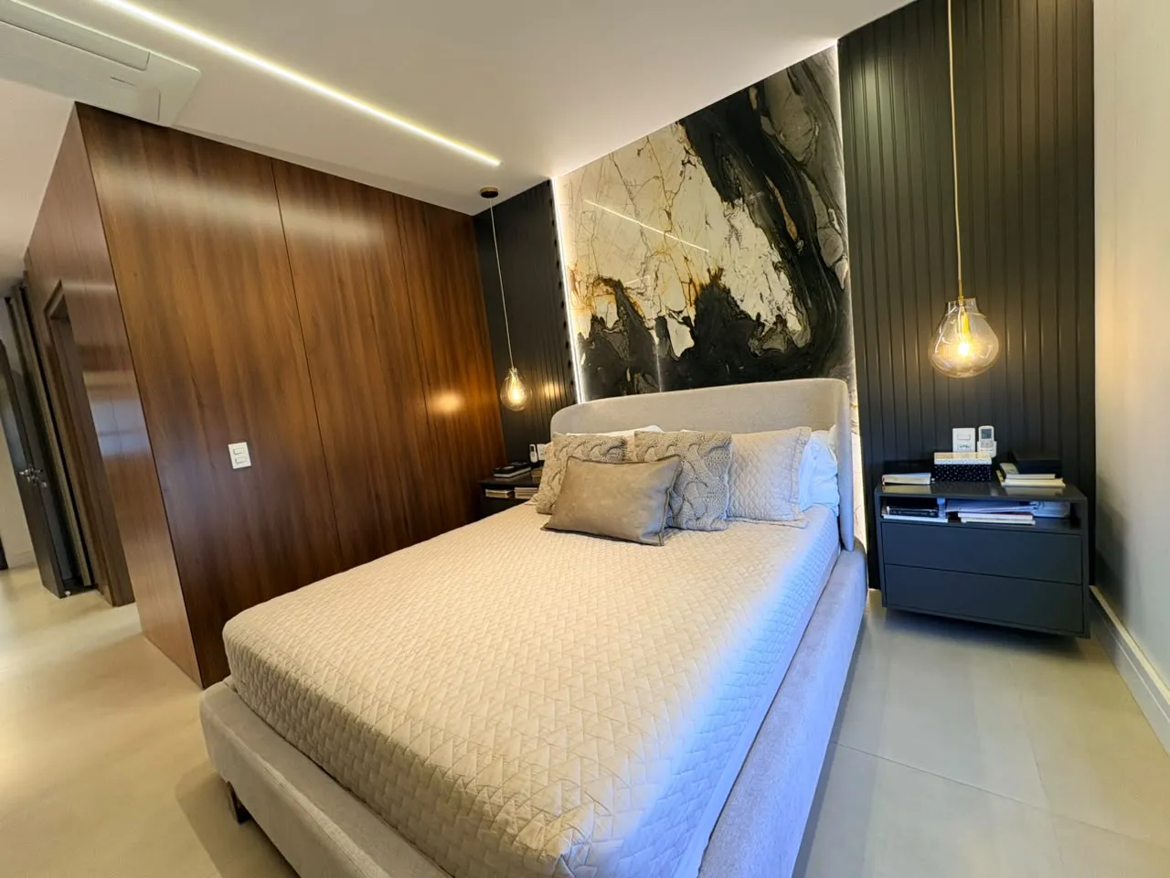 Apartamento &agrave; Venda no Edif&iacute;cio Vancouver, 237 m&sup2;, 3 Su&iacute;tes e 3 Vagas &ndash; Ribeir&atilde;o Preto/SP Rua Doutor Professor Pier Luigi Castelfranchi Ribeirão Preto - 