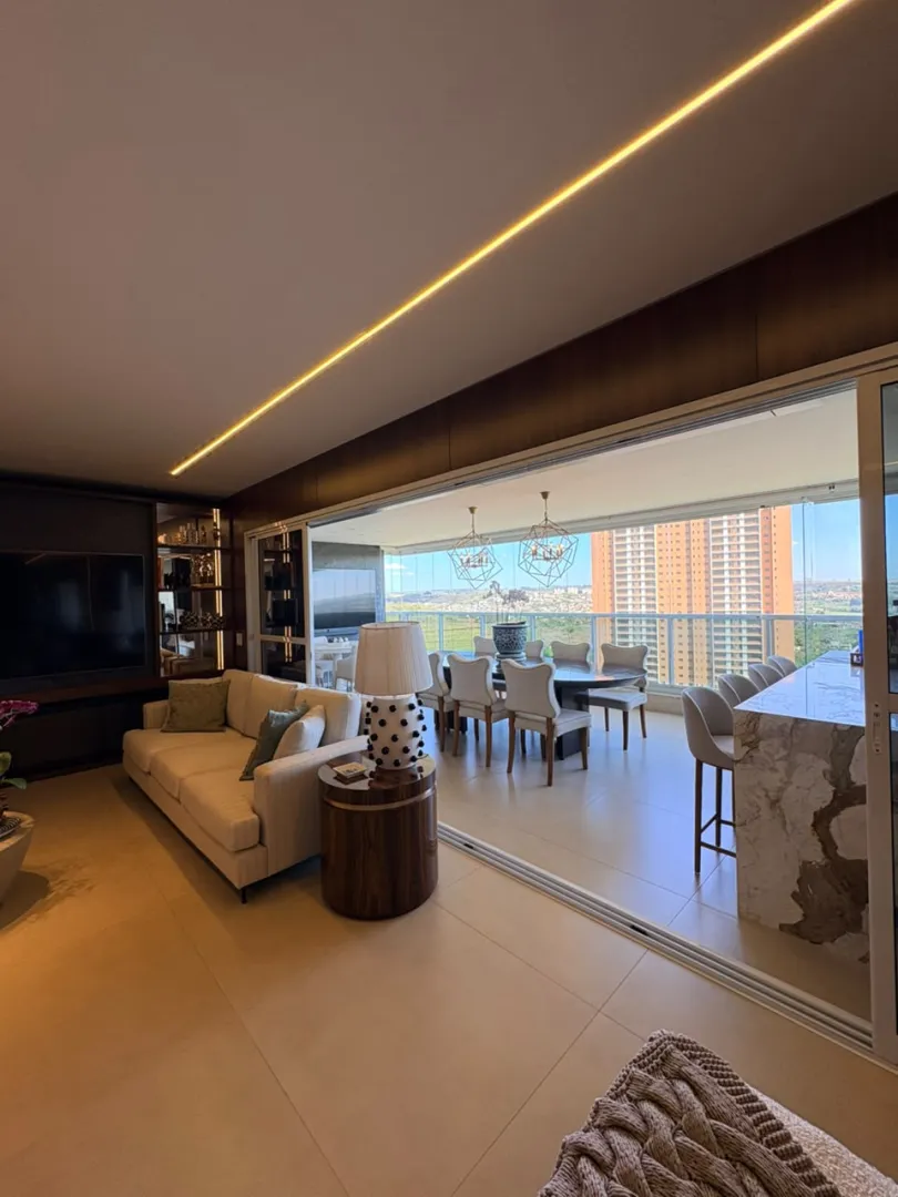 Apartamento &agrave; Venda no Edif&iacute;cio Vancouver, 237 m&sup2;, 3 Su&iacute;tes e 3 Vagas &ndash; Ribeir&atilde;o Preto/SP Rua Doutor Professor Pier Luigi Castelfranchi Ribeirão Preto - 
