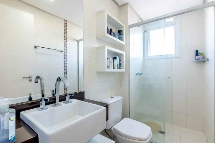 R$ 625.000 - BELO APARTAMENTO - 72M2 - 2 DORM - VISTA PANOR&Acirc;MICA - 1 VAGA Rua Itapeva Porto Alegre - 