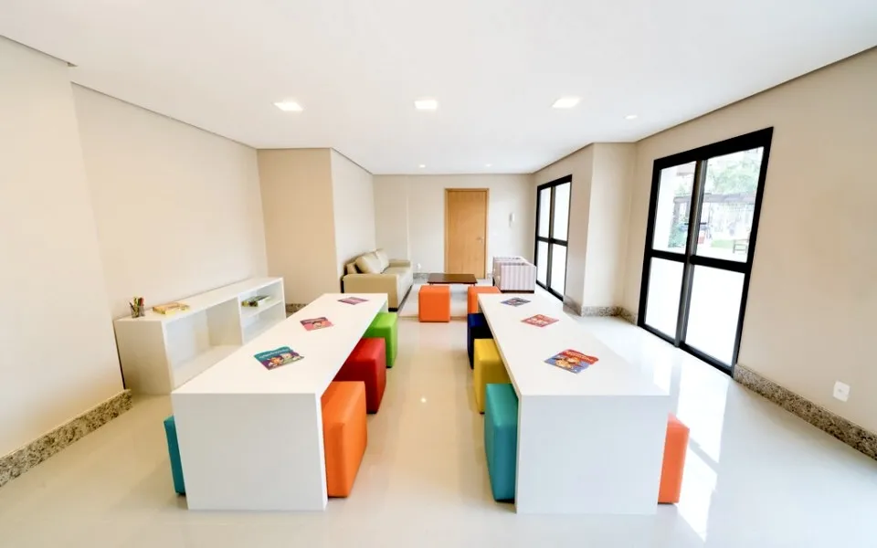 R$ 670.000 - LINDO APARTAMENTO - 81M2 - 2 DORM - SU&Iacute;TE - 1 VAGA - VISTA - INFRA Rua Piauí Porto Alegre - 