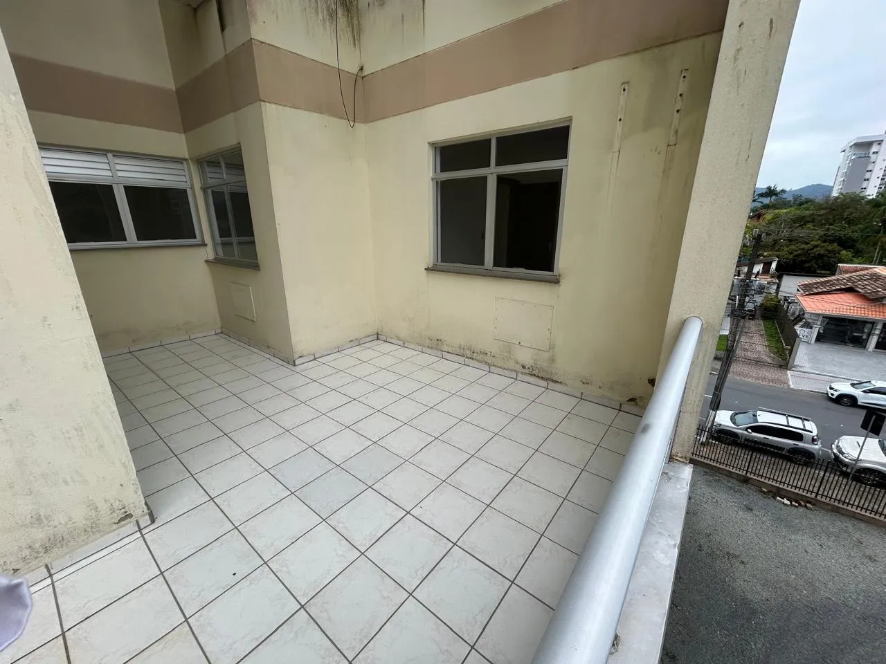 Apartamento amplo. Bem localizado  Timbó - 
