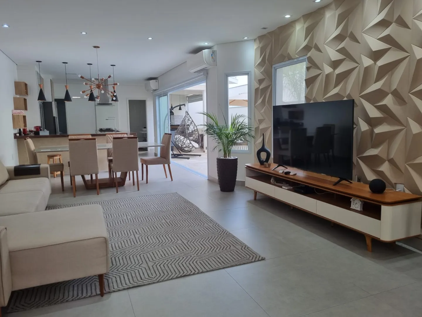 Casa &Aacute; Venda, 202m - 3 Dorms. 2 Su&iacute;tes - R$ 1.950.000 - Cond. Horizonte de Sorocaba Rua Ramon Haro Martini Sorocaba - 