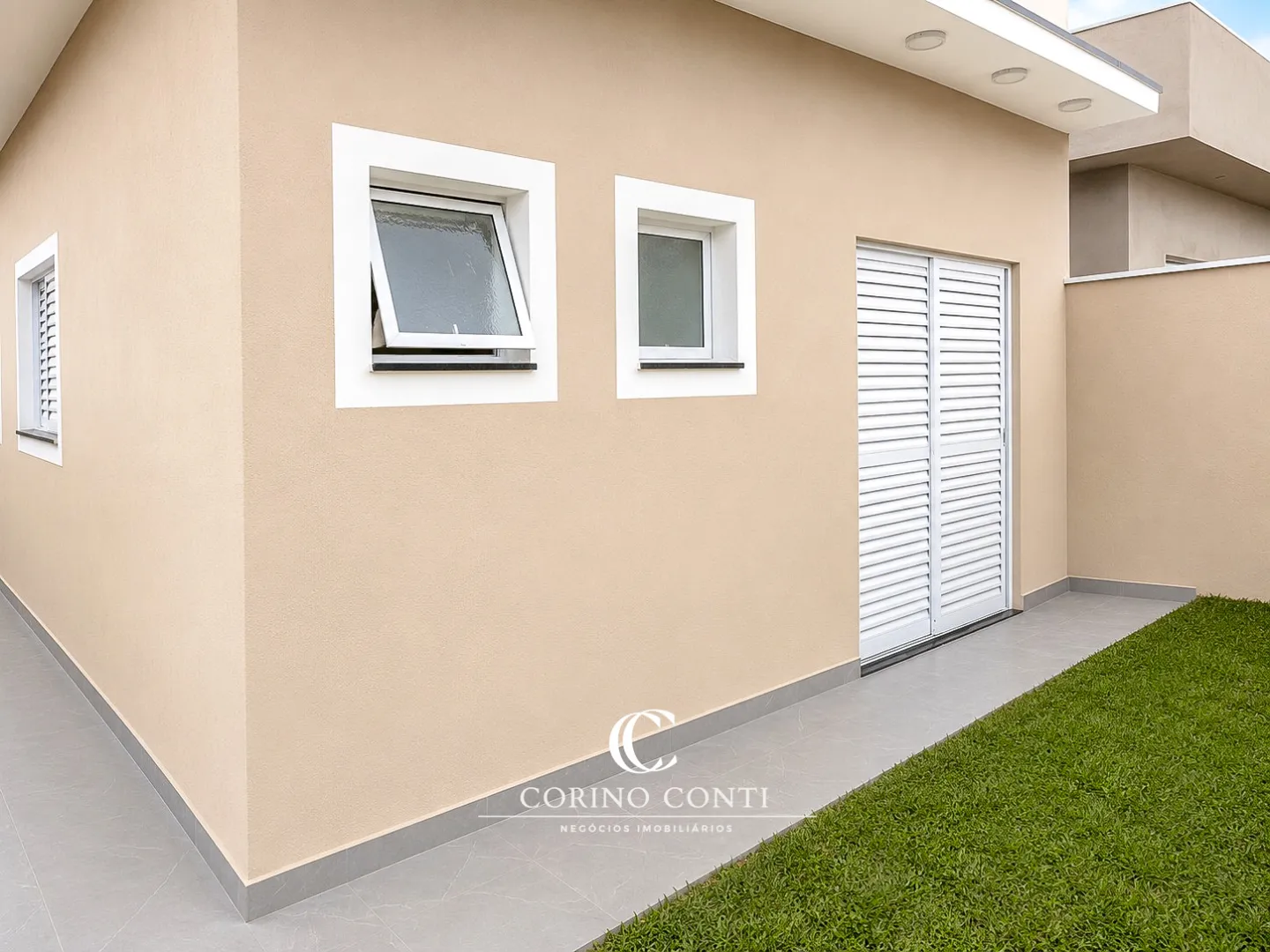 Casa t&eacute;rrea novinha no Caucaia Home Club: conforto, lazer e seguran&ccedil;a para sua fam&iacute;lia  Cotia - 