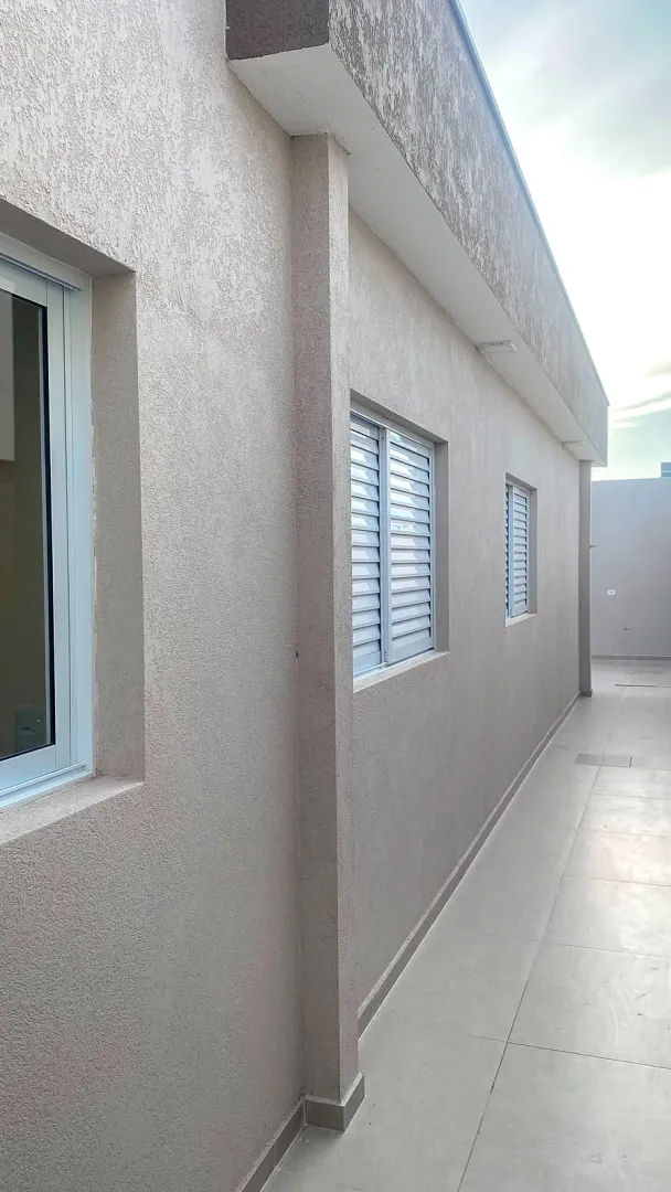 Casa t&eacute;rrea nova no Caucaia Home Club: 3 dormit&oacute;rios, jardim de inverno e lazer de clube  Vargem Grande Paulista - 
