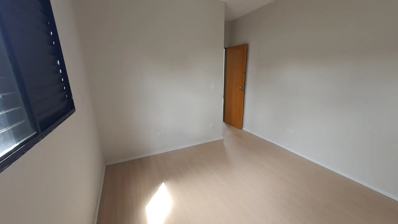 Casa t&eacute;rrea moderna com espa&ccedil;o gourmet e quintal privativo no Lago dos P&aacute;ssaros  Cotia - 