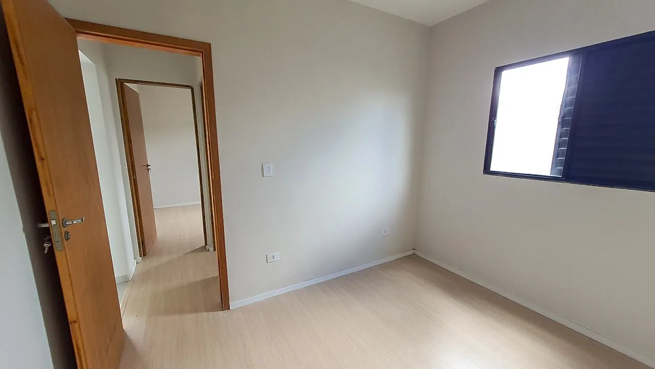 Casa t&eacute;rrea moderna com espa&ccedil;o gourmet e quintal privativo no Lago dos P&aacute;ssaros  Cotia - 