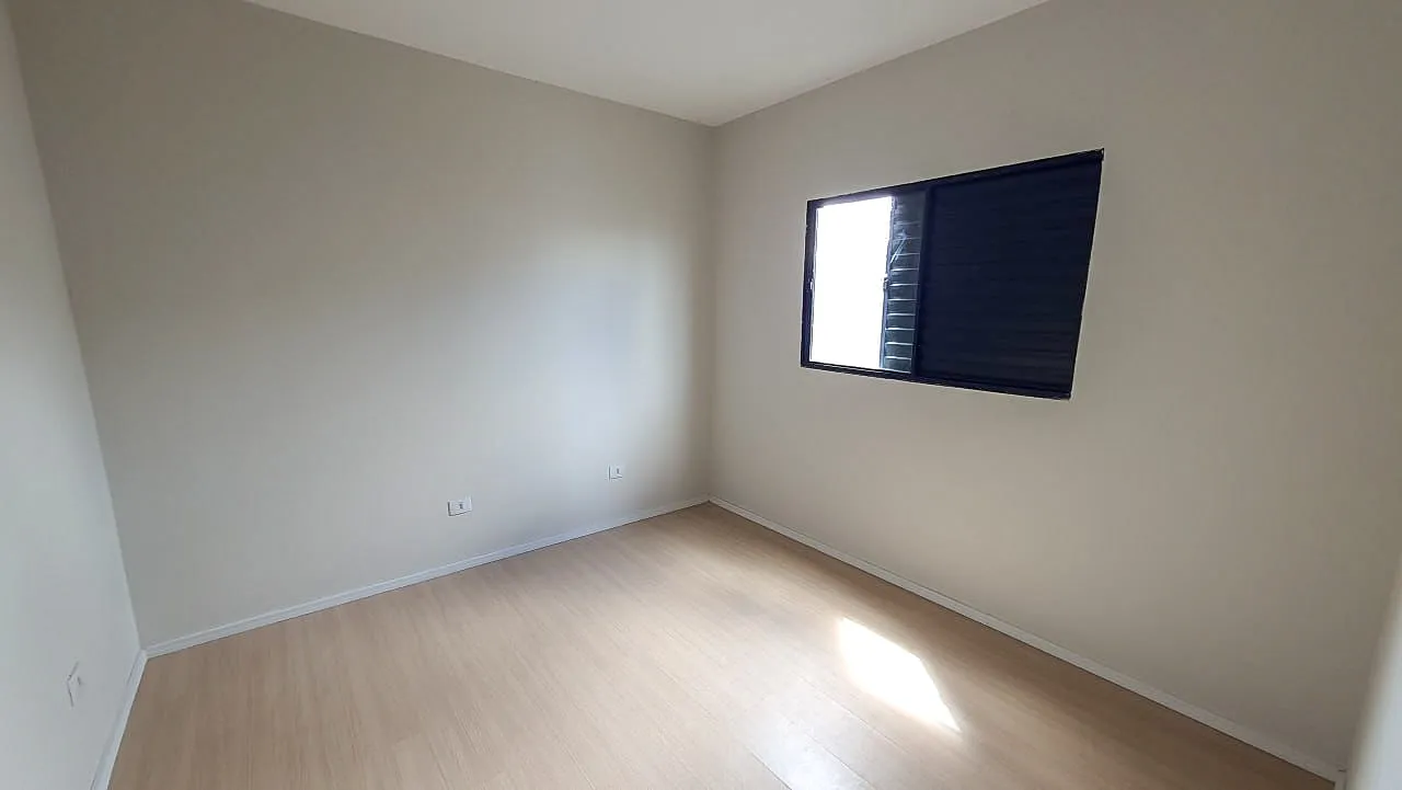 Casa t&eacute;rrea moderna com espa&ccedil;o gourmet e quintal privativo no Lago dos P&aacute;ssaros  Cotia - 