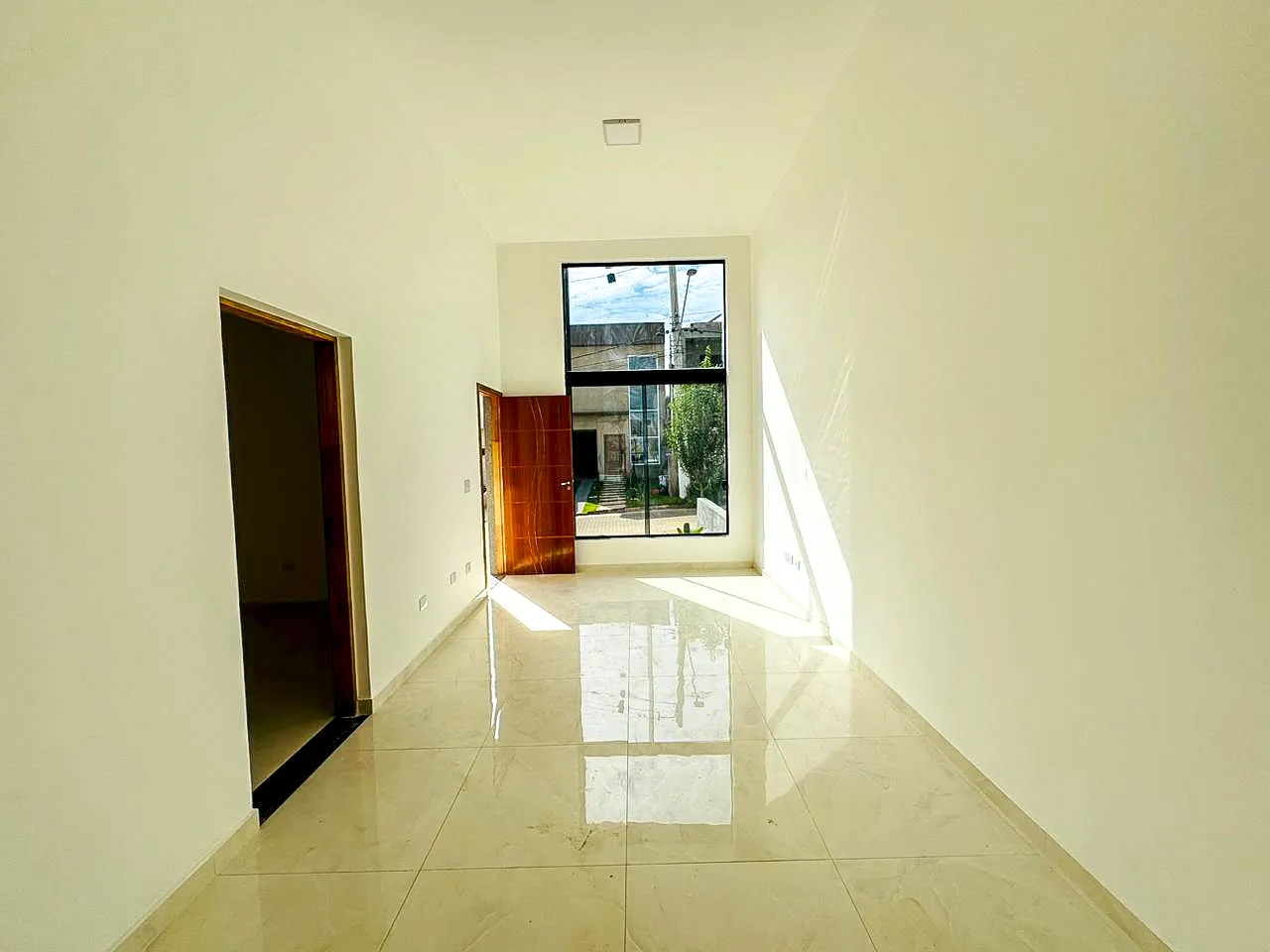 Casa t&eacute;rrea com piscina iluminada e espa&ccedil;o gourmet no Lago dos P&aacute;ssaros  Cotia - 