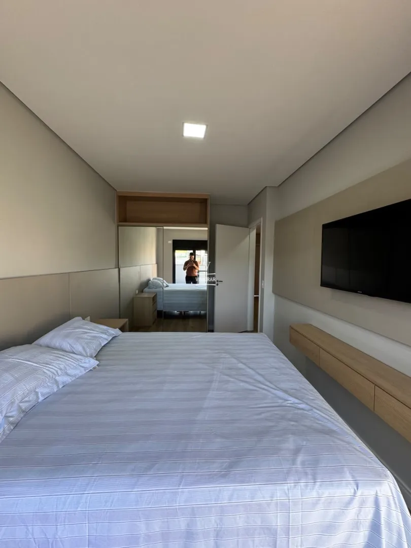 Sobrado 3 dormit&oacute;rios sendo 1 su&iacute;te + &aacute;rea gourmet com piscina  Guarulhos - 
