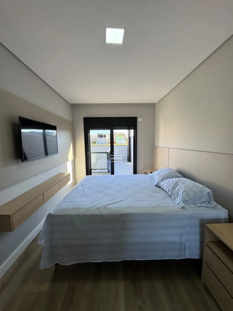Sobrado 3 dormit&oacute;rios sendo 1 su&iacute;te + &aacute;rea gourmet com piscina  Guarulhos - 