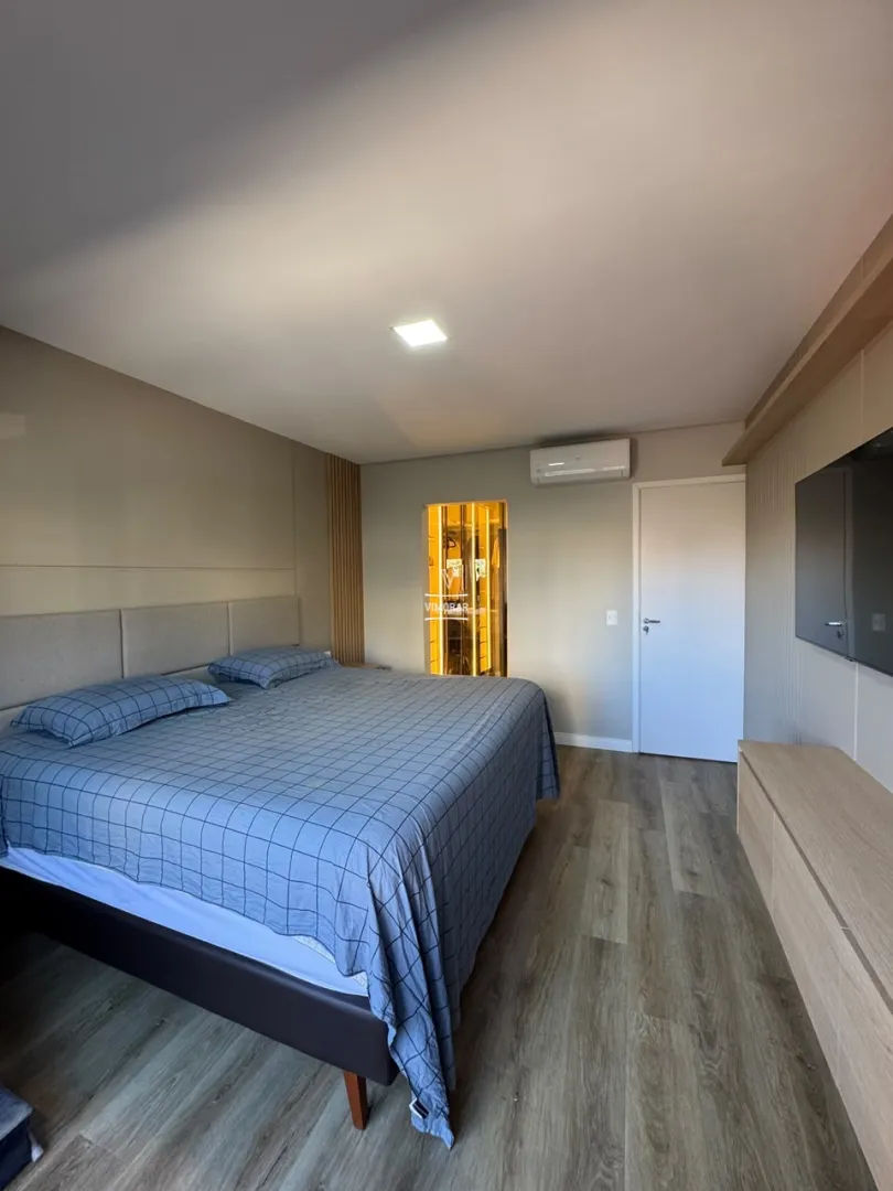 Sobrado 3 dormit&oacute;rios sendo 1 su&iacute;te + &aacute;rea gourmet com piscina  Guarulhos - 