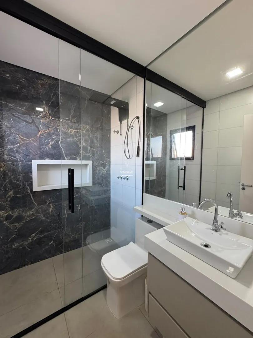 Sobrado 3 dormit&oacute;rios sendo 1 su&iacute;te + &aacute;rea gourmet com piscina  Guarulhos - 
