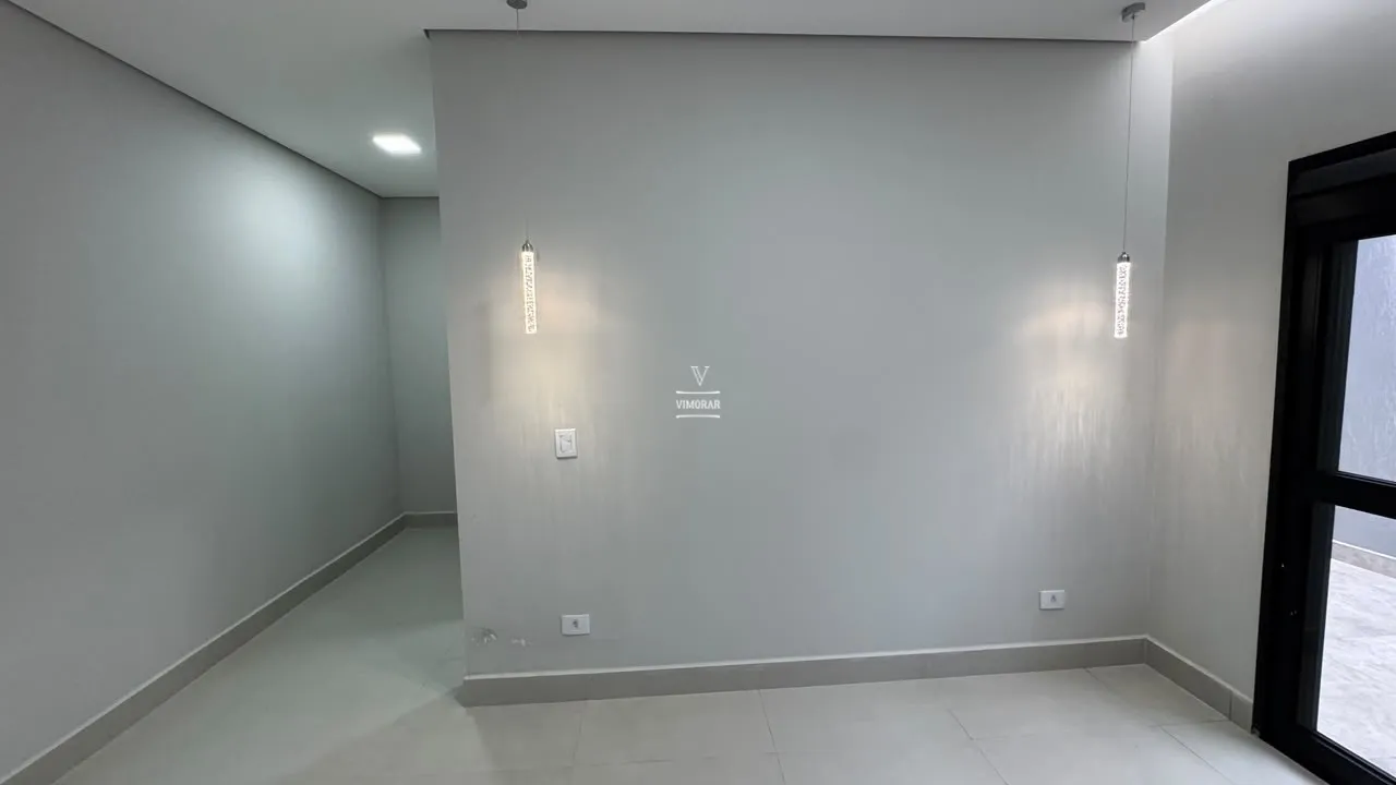 Casa 3 dormit&oacute;rios sendo 1 su&iacute;te + &aacute;rea gourmet com churrasqueira  Itaquaquecetuba - 