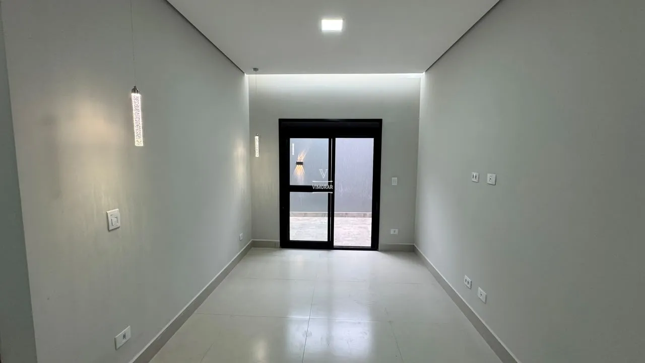 Casa 3 dormit&oacute;rios sendo 1 su&iacute;te + &aacute;rea gourmet com churrasqueira  Itaquaquecetuba - 