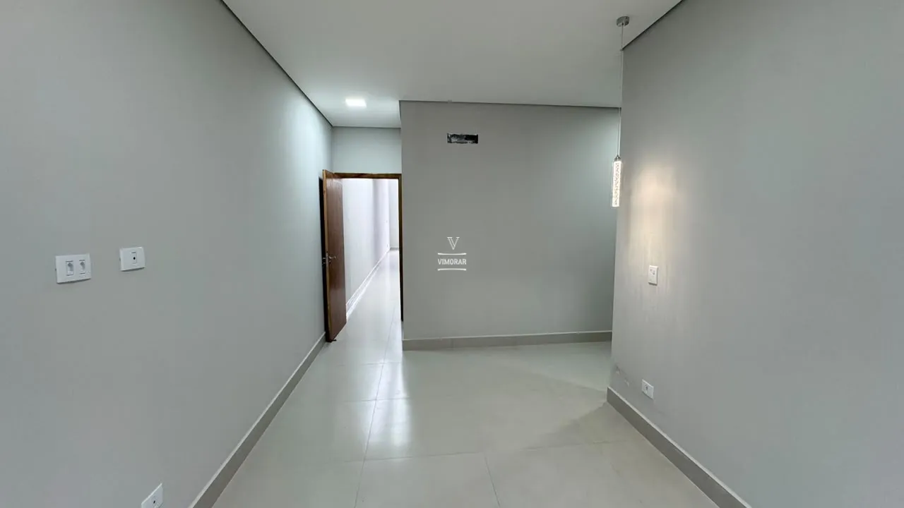 Casa 3 dormit&oacute;rios sendo 1 su&iacute;te + &aacute;rea gourmet com churrasqueira  Itaquaquecetuba - 