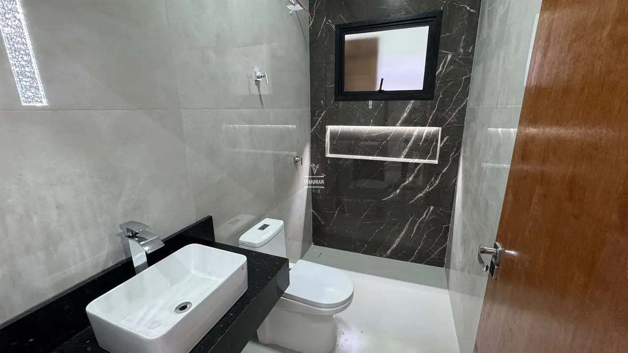 Casa 3 dormit&oacute;rios sendo 1 su&iacute;te + &aacute;rea gourmet com churrasqueira  Itaquaquecetuba - 