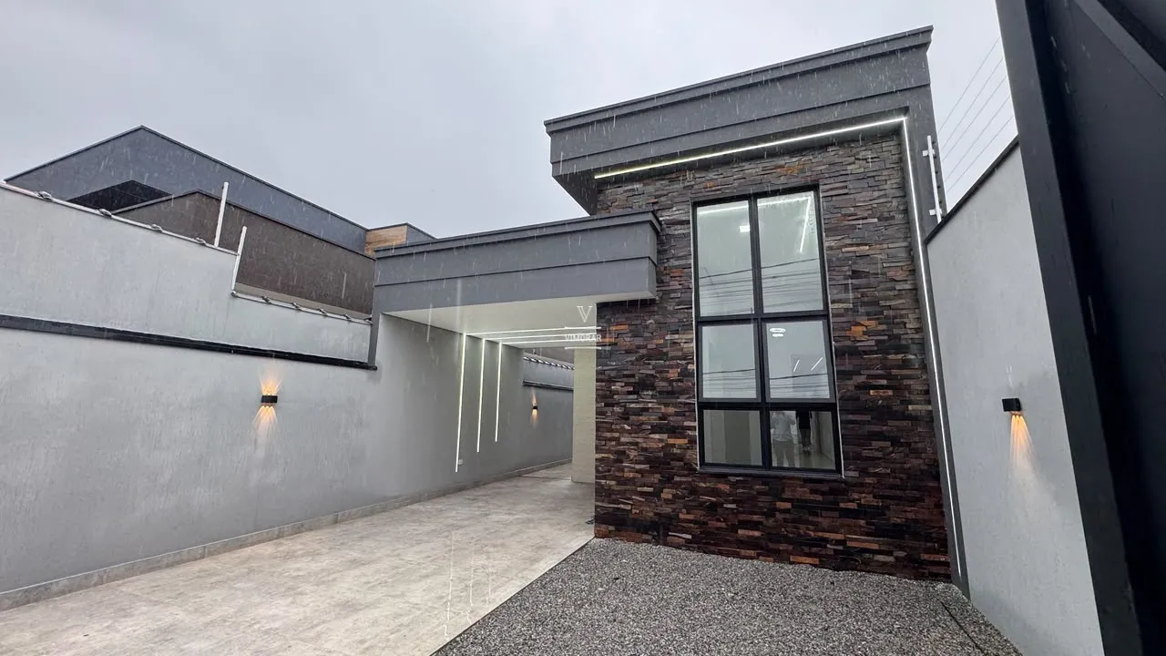 Casa 3 dormit&oacute;rios sendo 1 su&iacute;te + &aacute;rea gourmet com churrasqueira  Itaquaquecetuba - 
