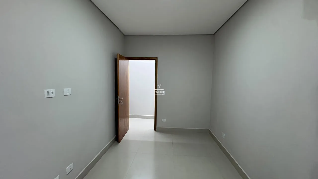 Casa 3 dormit&oacute;rios sendo 1 su&iacute;te + &aacute;rea gourmet com churrasqueira  Itaquaquecetuba - 