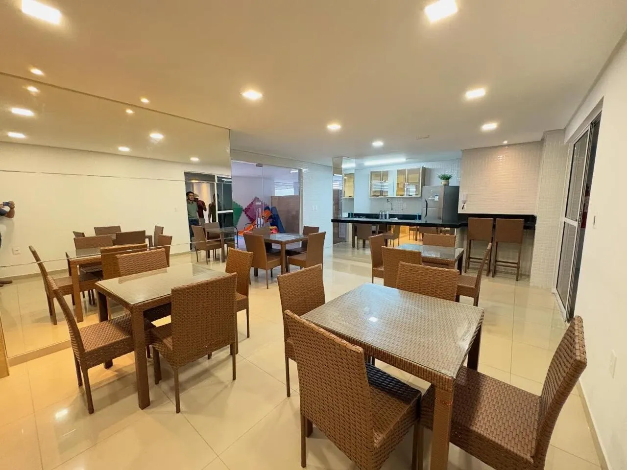 Apartamento dois quartos. Prédio novo.Aeroclube — foto 14