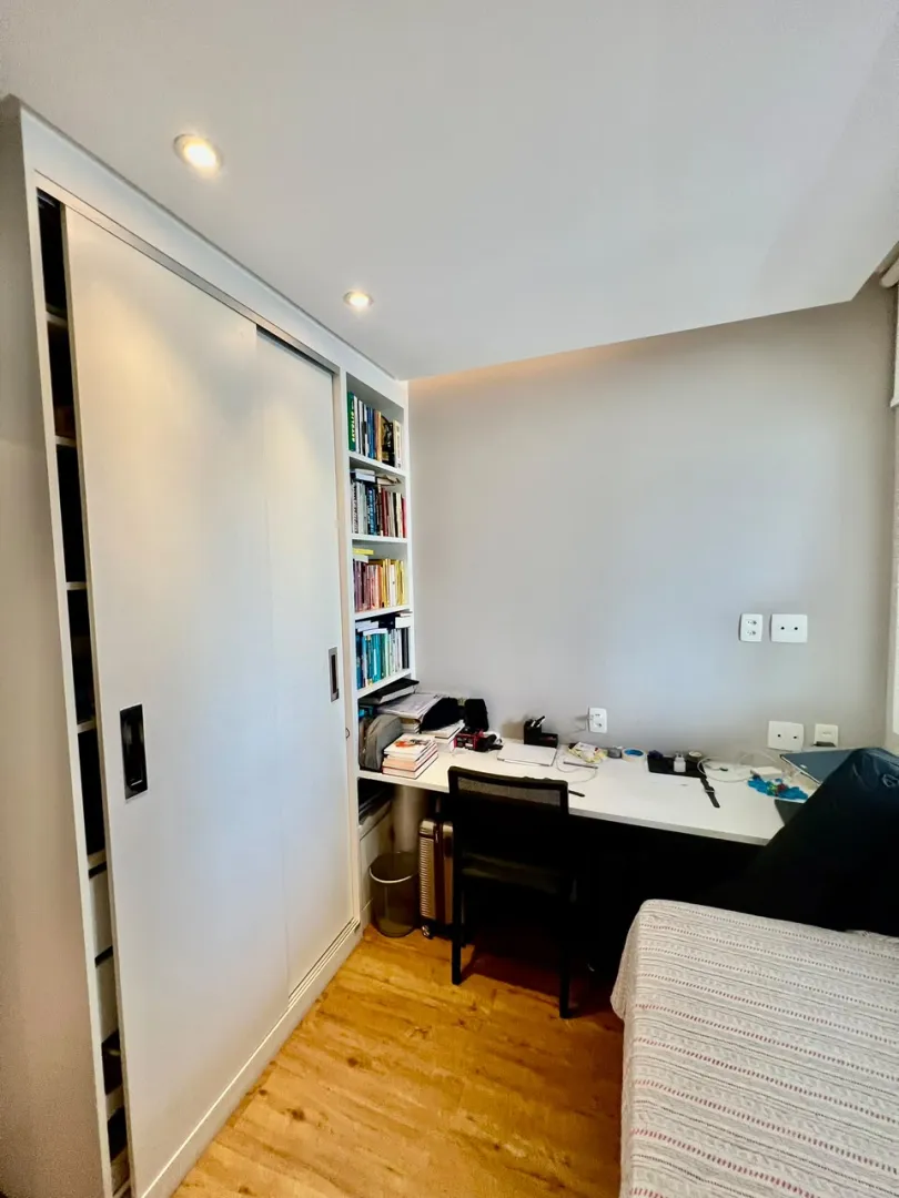 APARTAMENTO 3 QUARTOS SU&Iacute;TE VARANDA ACADEMIA PISCINA VENDA GREENVILLE PATAMARES Rua Embira Salvador - 