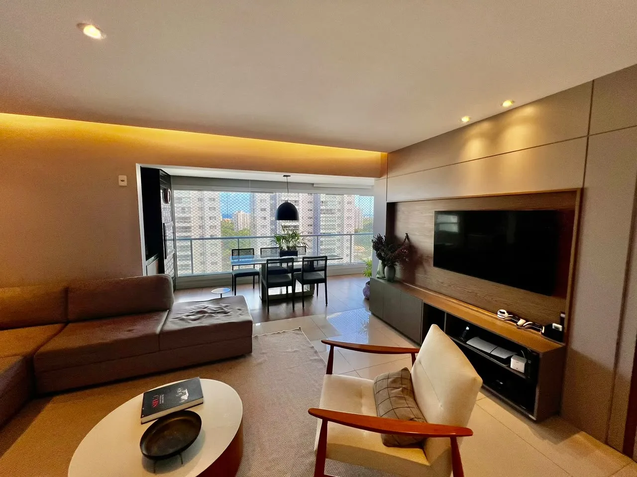 APARTAMENTO 3 QUARTOS SU&Iacute;TE VARANDA ACADEMIA PISCINA VENDA GREENVILLE PATAMARES Rua Embira Salvador - 
