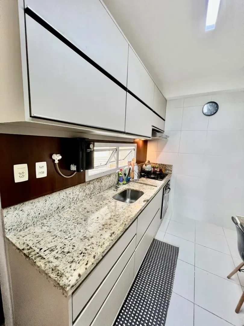APARTAMENTO 3 QUARTOS SU&Iacute;TE VARANDA ACADEMIA PISCINA VENDA GREENVILLE PATAMARES Rua Embira Salvador - 