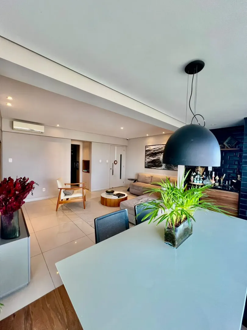 APARTAMENTO 3 QUARTOS SU&Iacute;TE VARANDA ACADEMIA PISCINA VENDA GREENVILLE PATAMARES Rua Embira Salvador - 