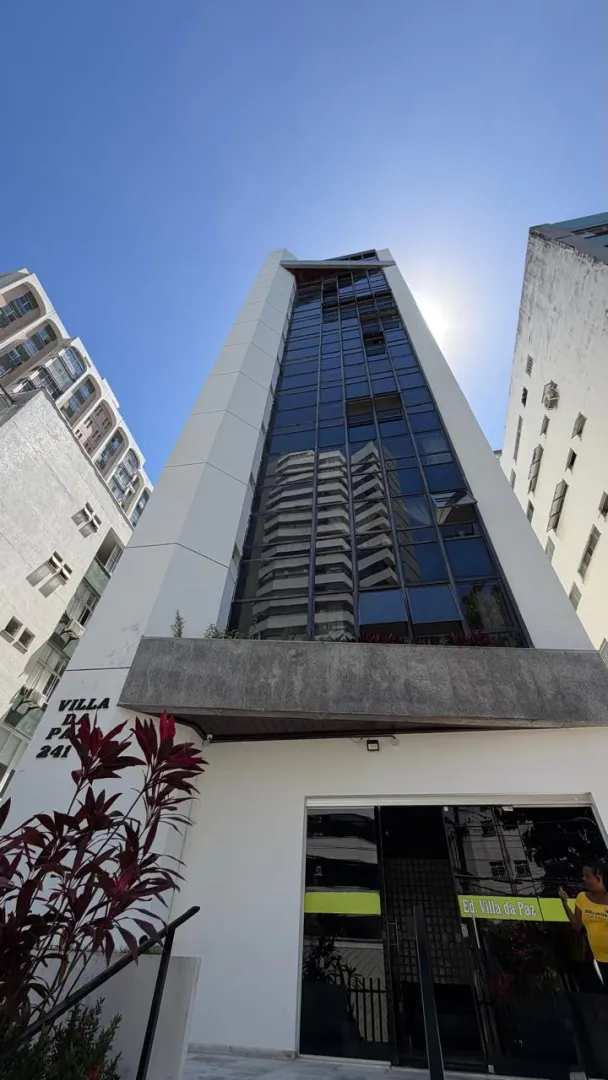 APARTAMENTO 4 QUARTOS SU&Iacute;TES 2 GARAGENS ELEVADOR &Agrave; VENDA NA GRA&Ccedil;A Rua da Paz Salvador - 
