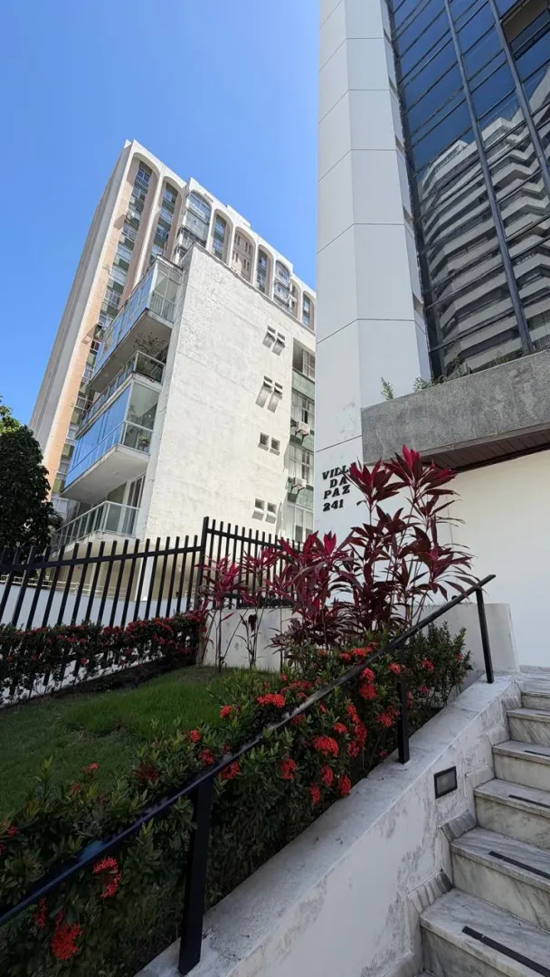APARTAMENTO 4 QUARTOS SU&Iacute;TES 2 GARAGENS ELEVADOR &Agrave; VENDA NA GRA&Ccedil;A Rua da Paz Salvador - 
