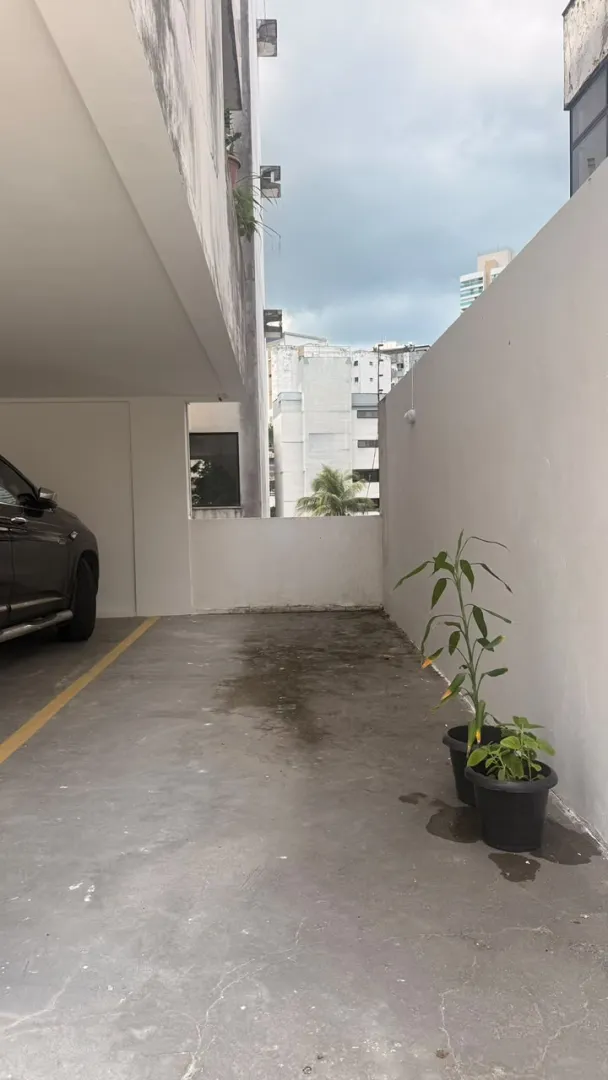 QUARTO E SALA VARANDA GARAGEM ELEVADOR &Agrave; VENDA NO RIO VERMELHO!  Salvador - 