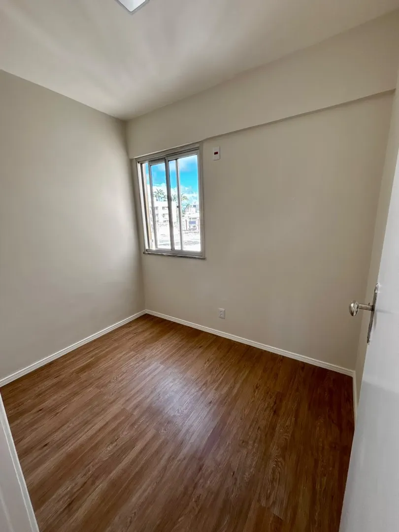 APARTAMENTO 3 QUARTOS  SU&Iacute;TE NASCENTE GARAGENS ELEVADOR PISCINA &Agrave; VENDA RIO VERMELHO  Salvador - 